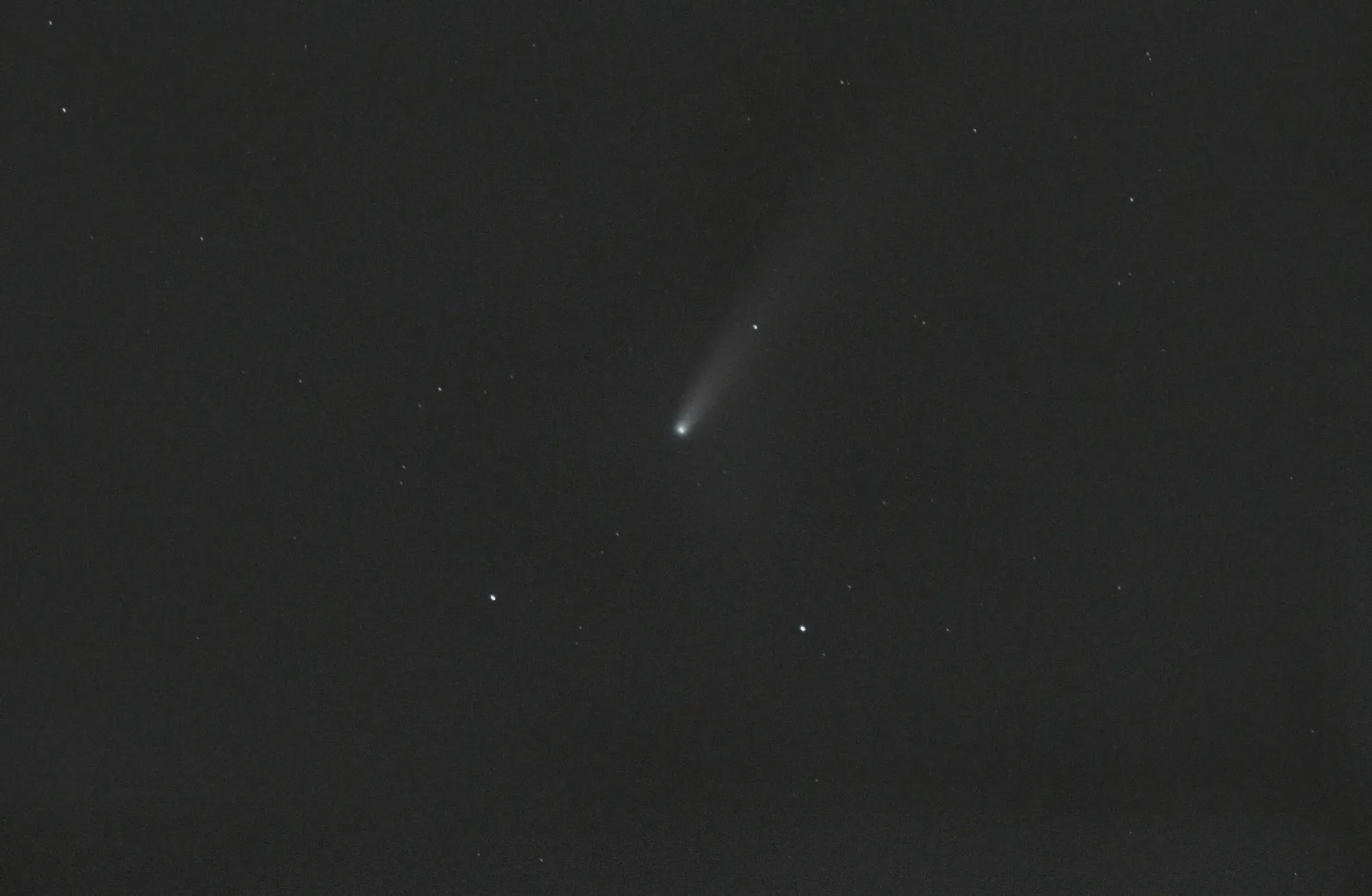  Shot on a tripod with a Canon T3i and 250mm kit lens. 